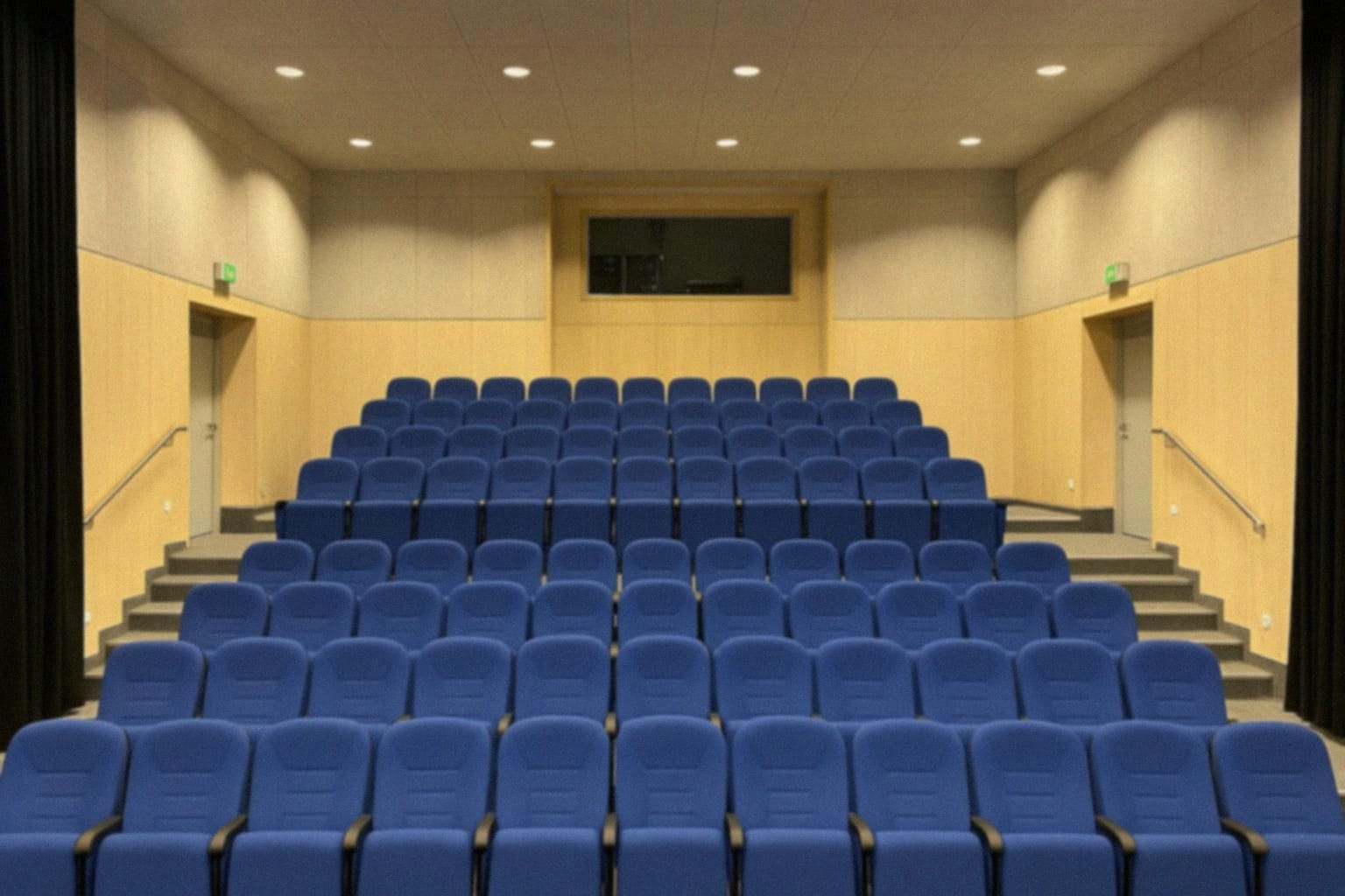 Mikołajki z Cezarym Jurkiewiczem – Stand Up w Giżycku