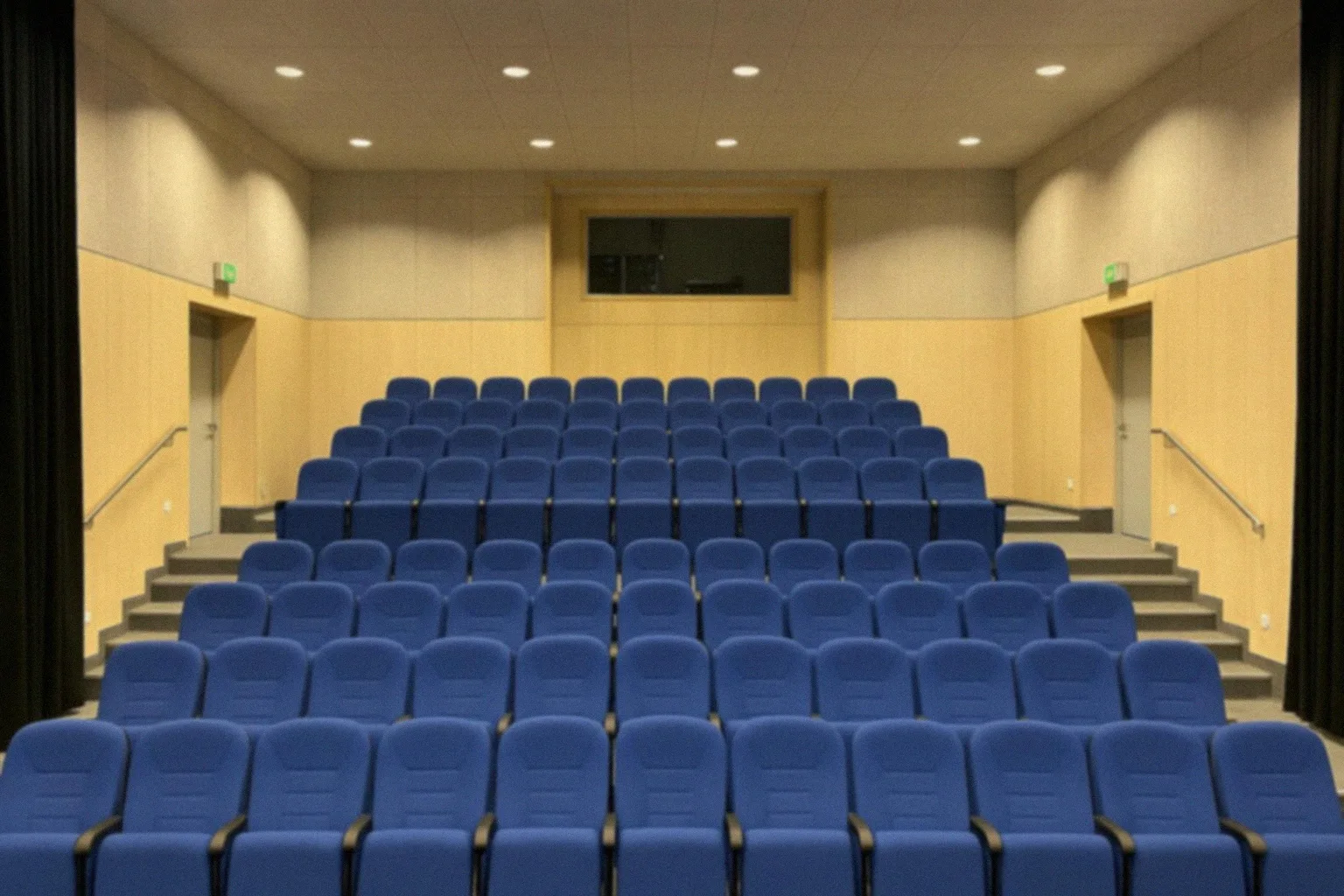 Mikołajki z Cezarym Jurkiewiczem – Stand Up w Giżycku